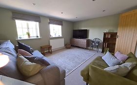 Brisley North Norfolk Cosy Cottage Garden Pub And Walks